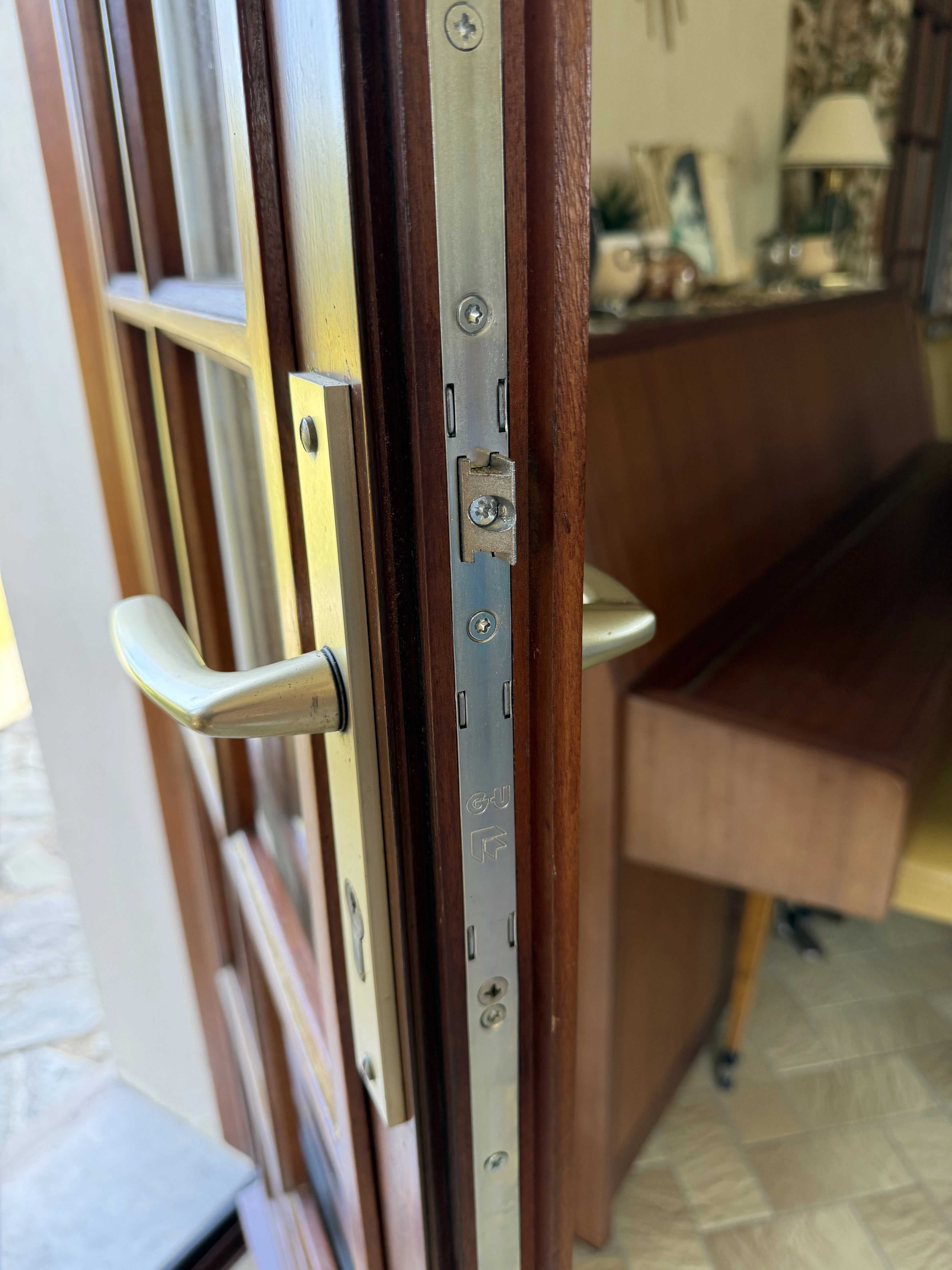 Remplacement de serrure sur porte-fenêtre dans la métropole lilloise